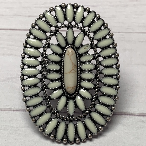 Western Style Needlepoint Concho Cluster Ring with Natural Oval Stone Adjustable - Picture 4 of 4